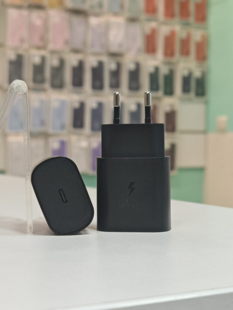 Samsung PD 25W USB-C Adapter