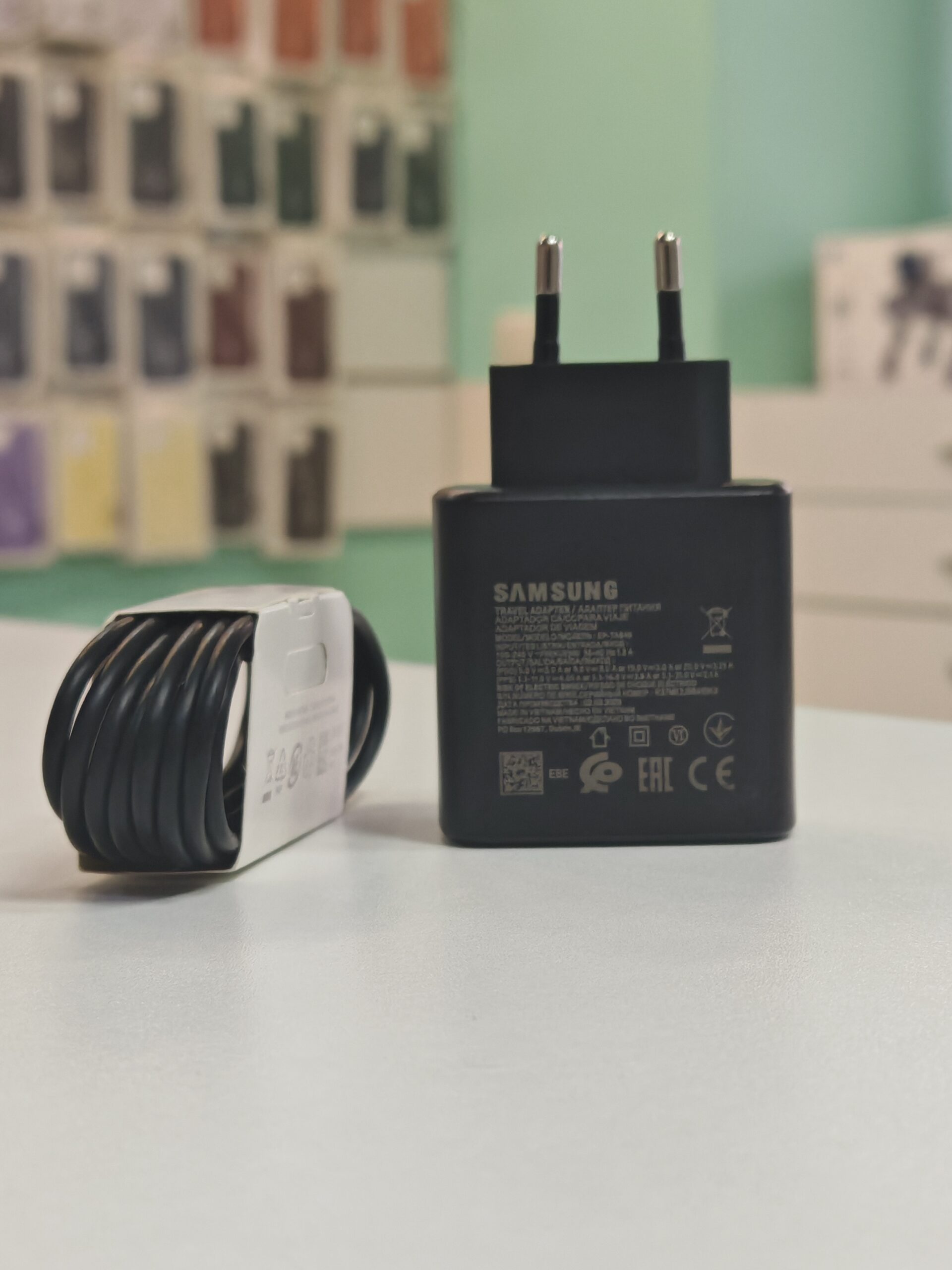Samsung 40W + Kabl - Image 3