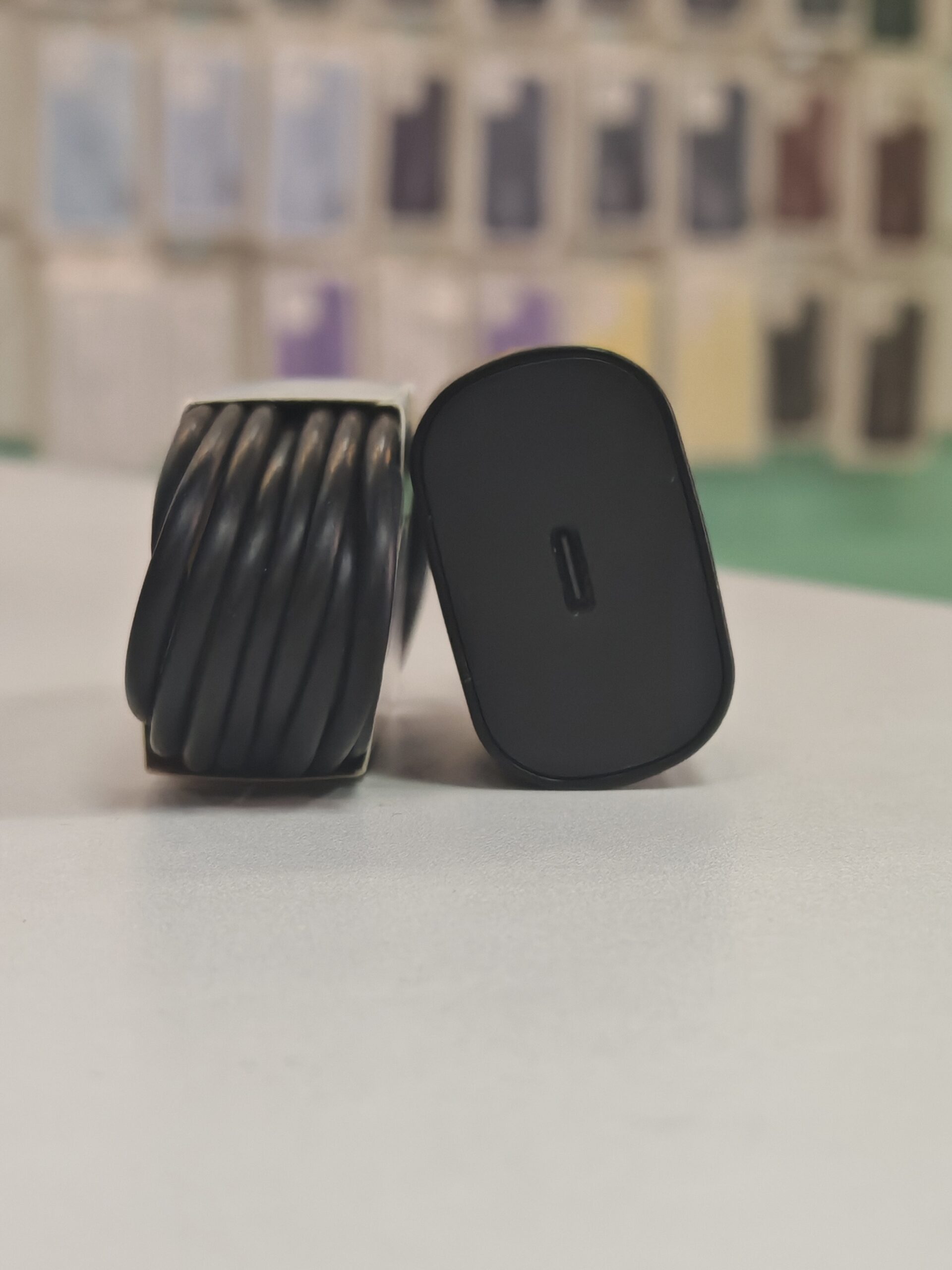 Samsung 25W USB-C Adapter + Kabl - Image 2