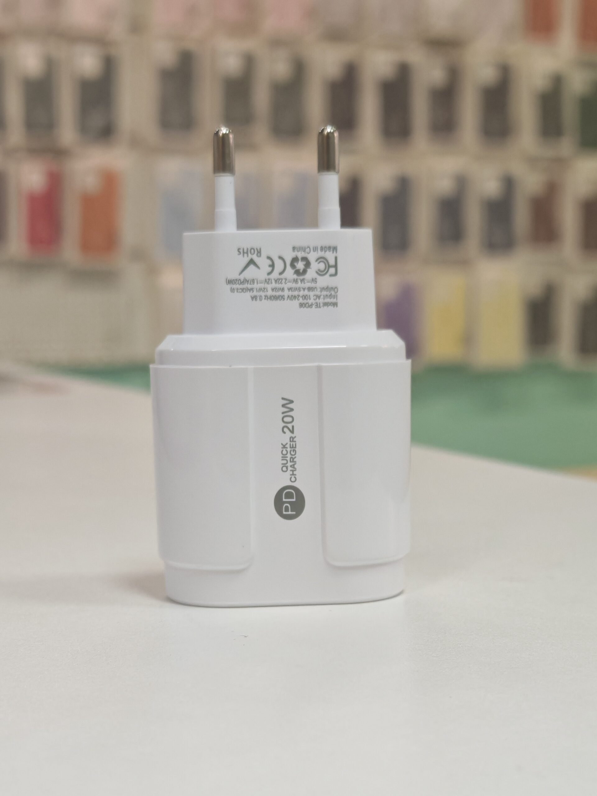 Brzi Punjač 20W (USB-C PD + USB-A QC 3.0) - TE-PD06 - Image 3