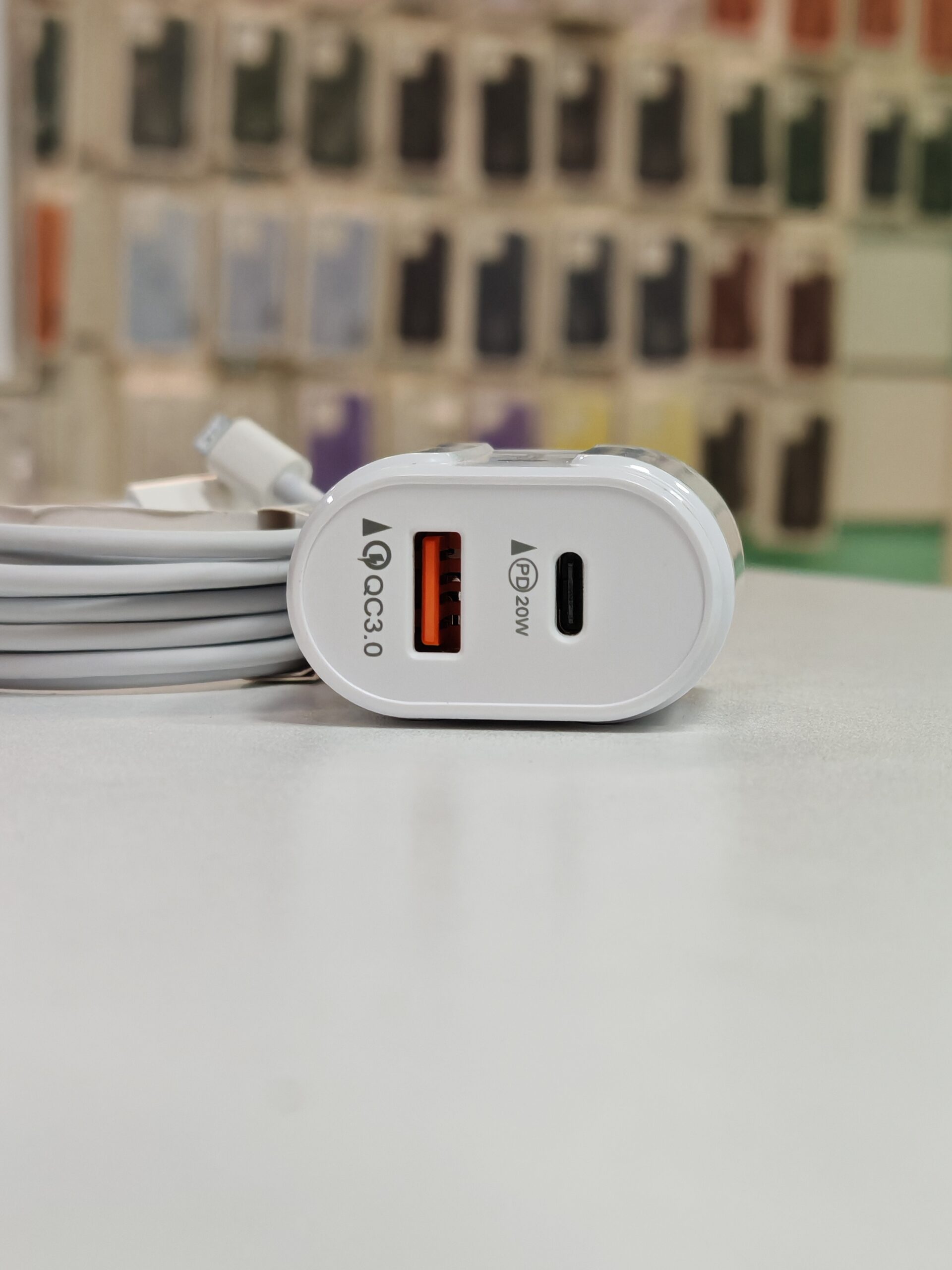 Adapter GN 20W + 2m Apple C-Lightning Kabl - Image 2