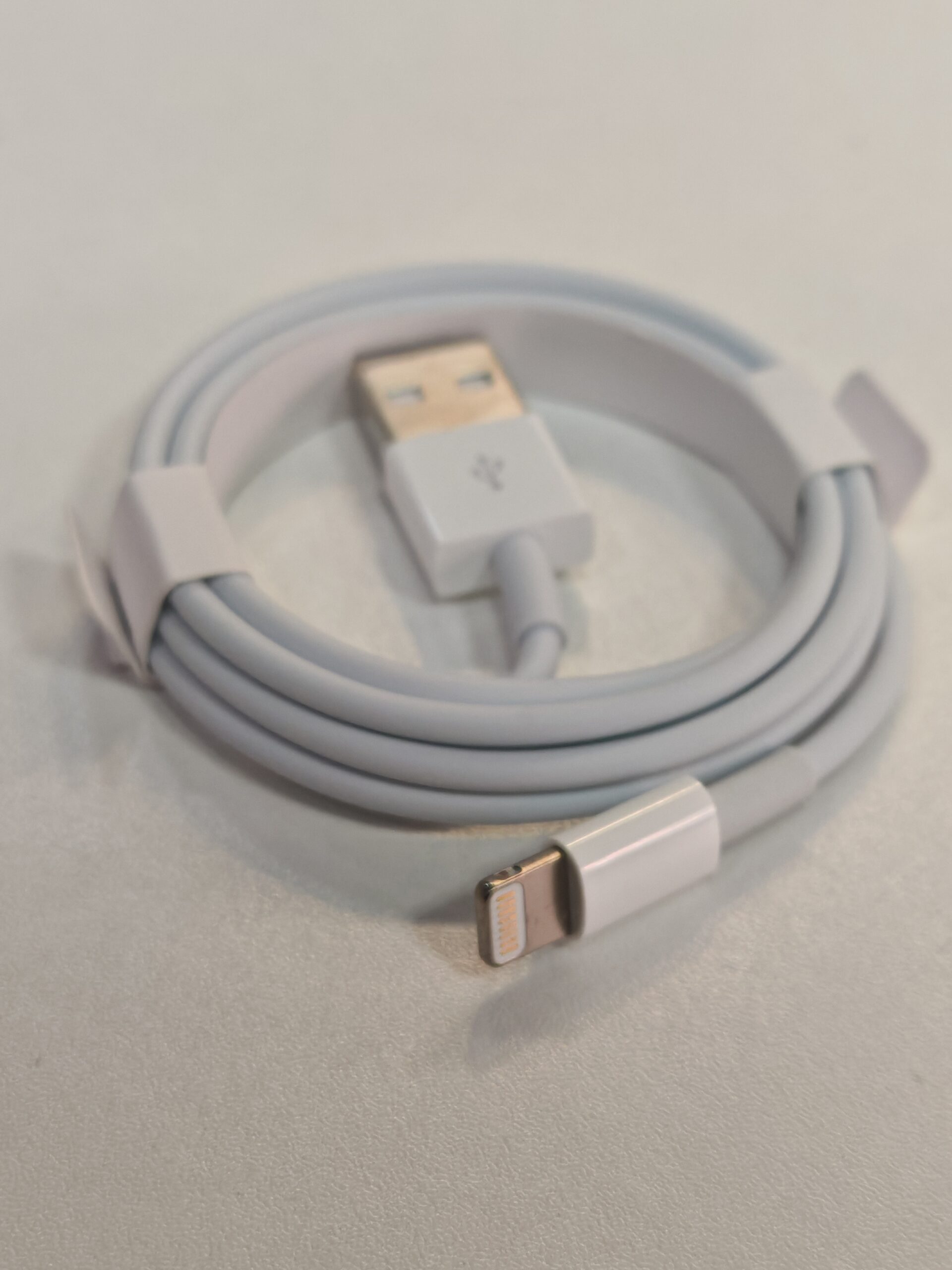 Apple Kabl USB-A - Lightning 1m - Image 2