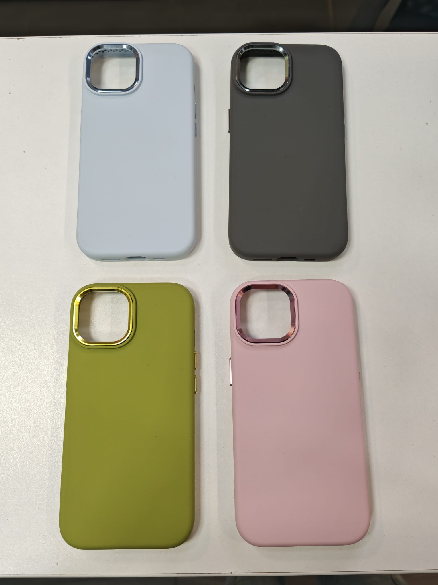 iPhone 15 / 15 Pro / 15 Pro Max / 16 / 16 Plus / 16 Pro / 16 Pro Max Maskice Silikonske - Image 4