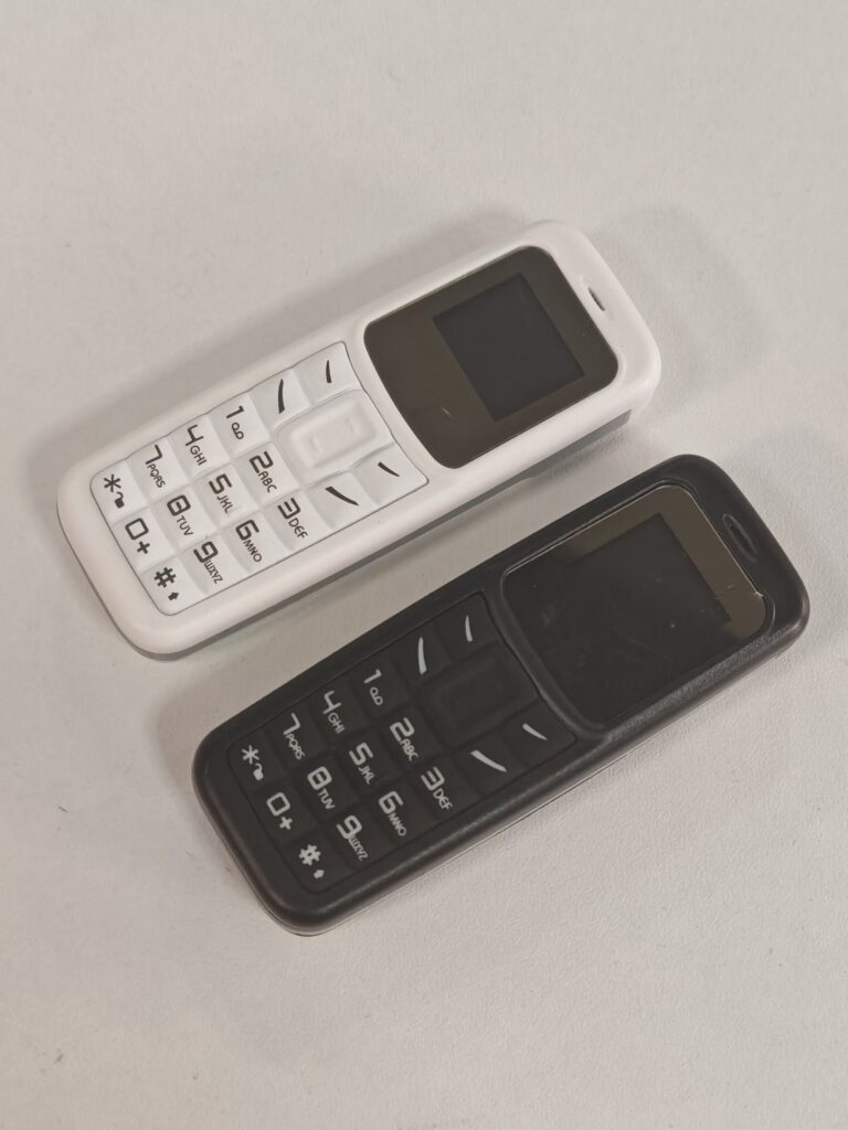 Mini Džepni Mobilni Telefon